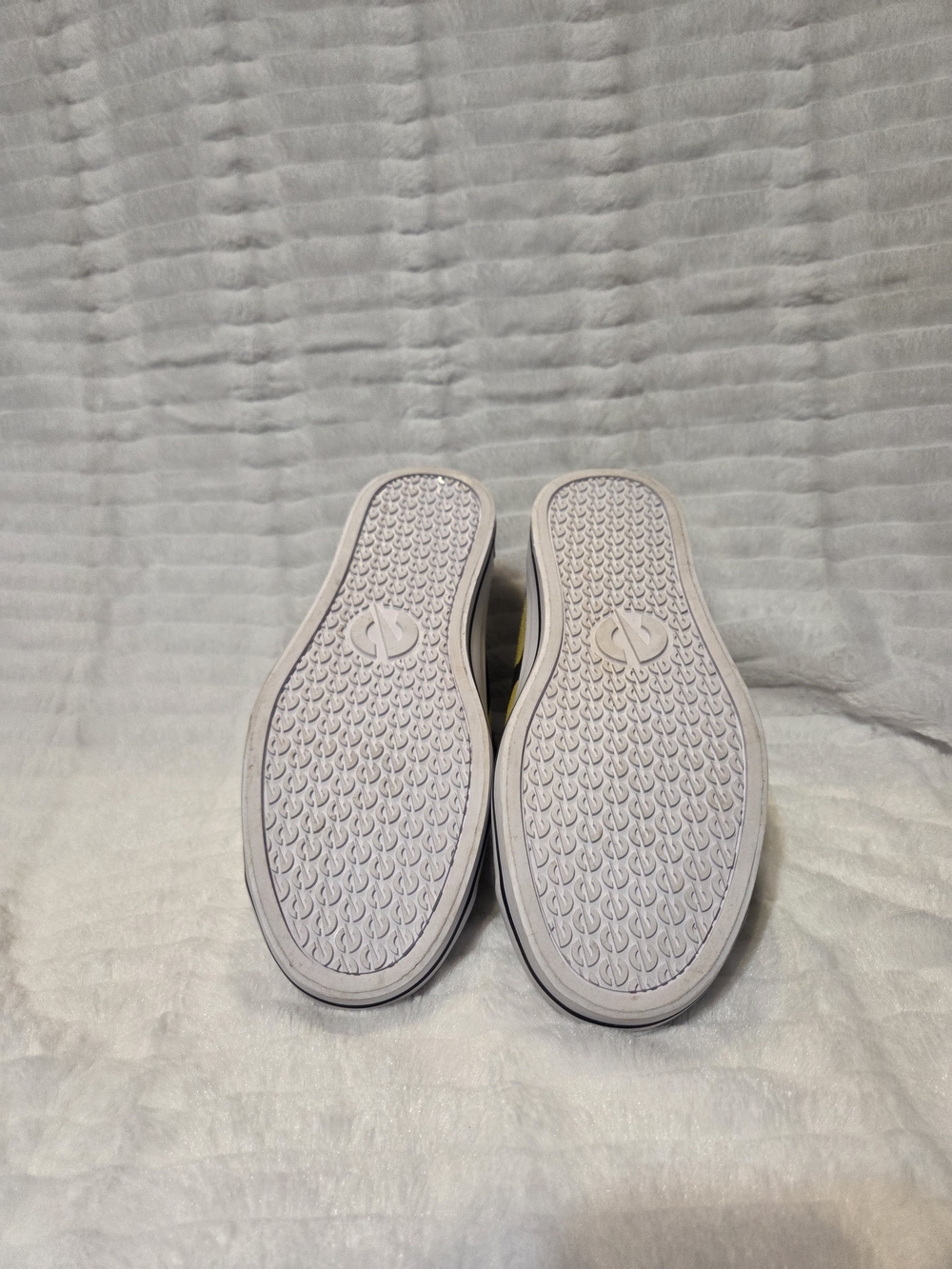 Size 5 Lemon High-Top Canvas Sneakers for Men - Picture 7 of 10
